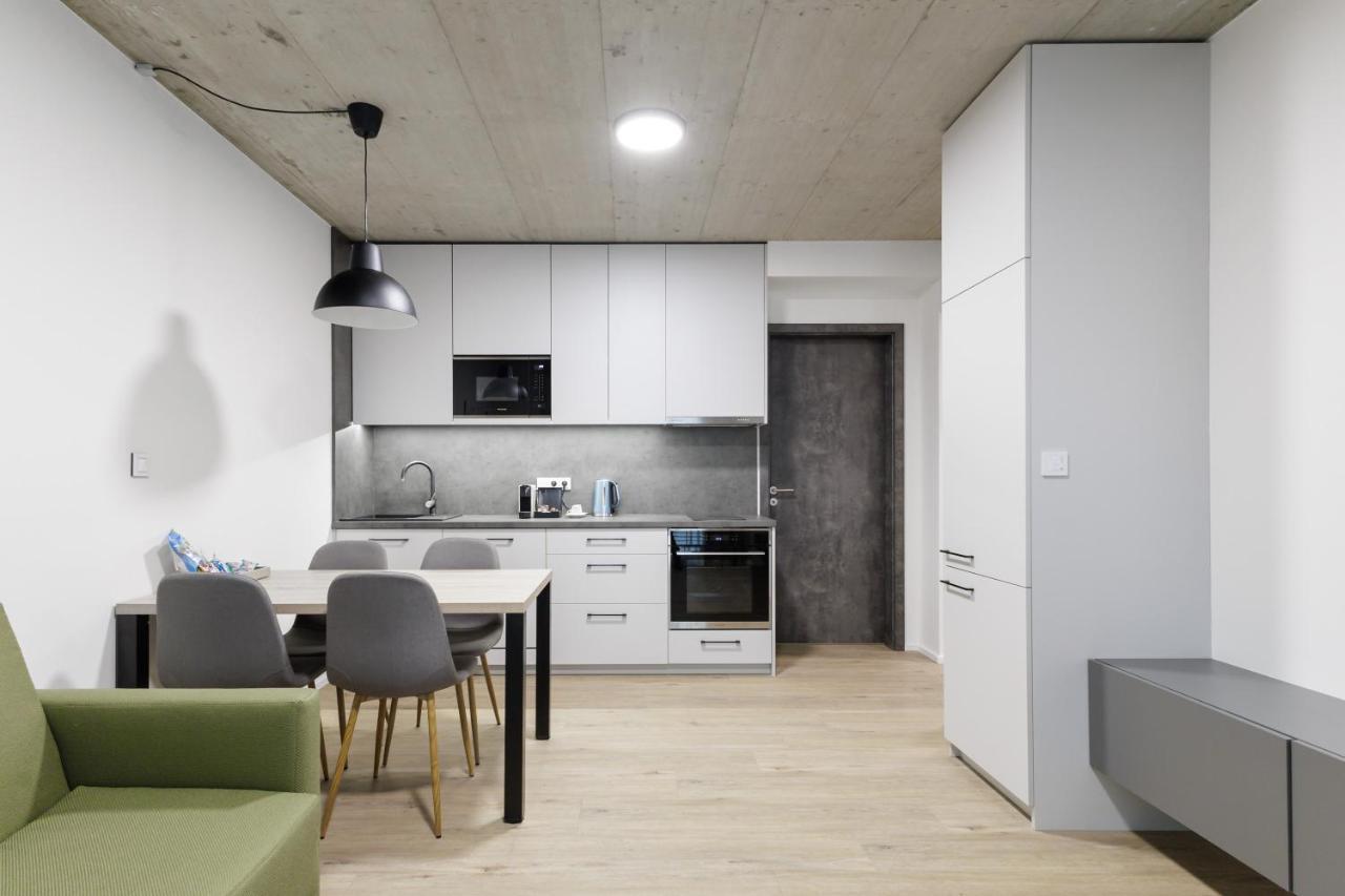 Aparthotel Na Klenici Mlada Boleslav Luaran gambar