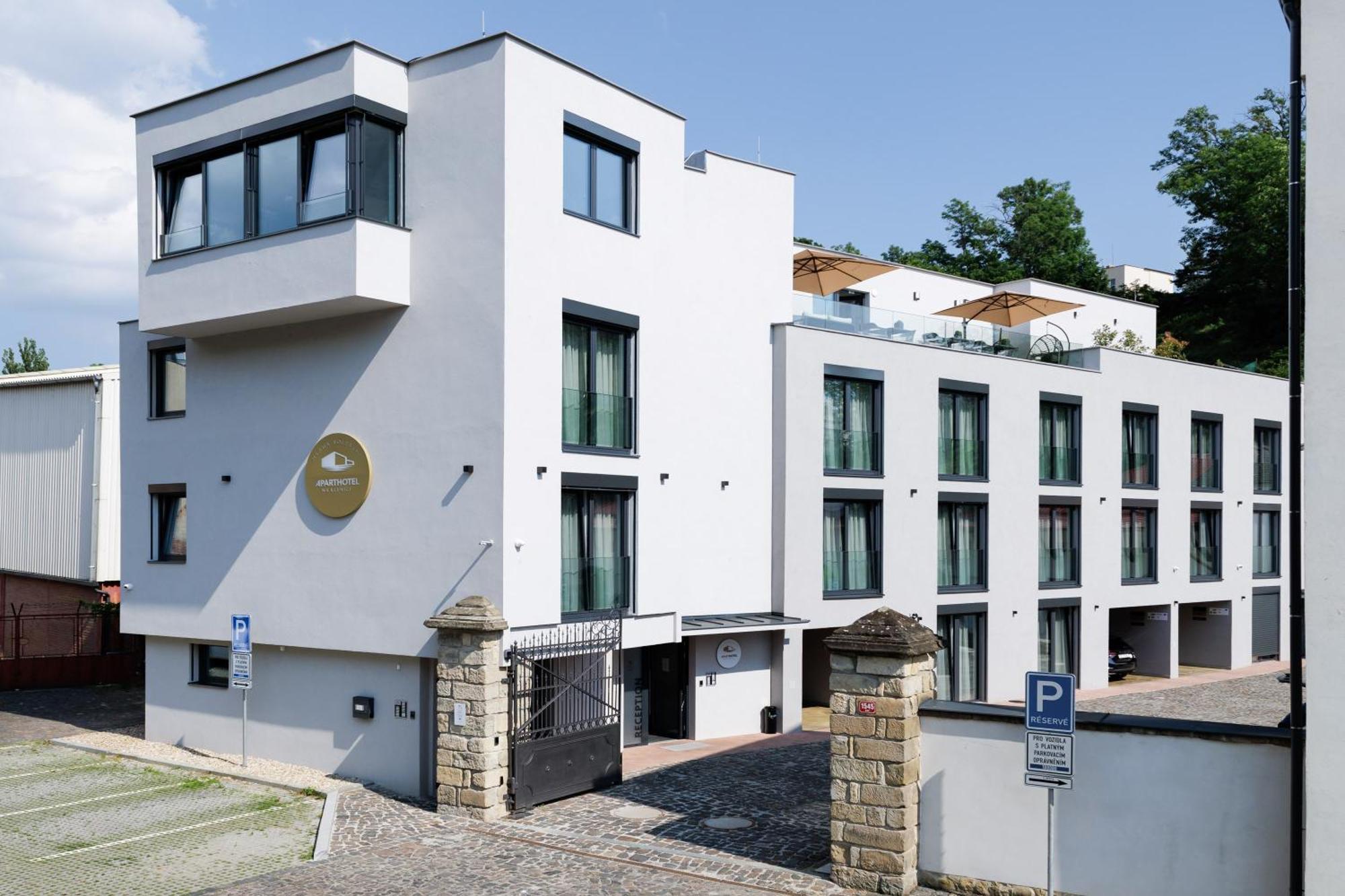 Aparthotel Na Klenici Mlada Boleslav Luaran gambar
