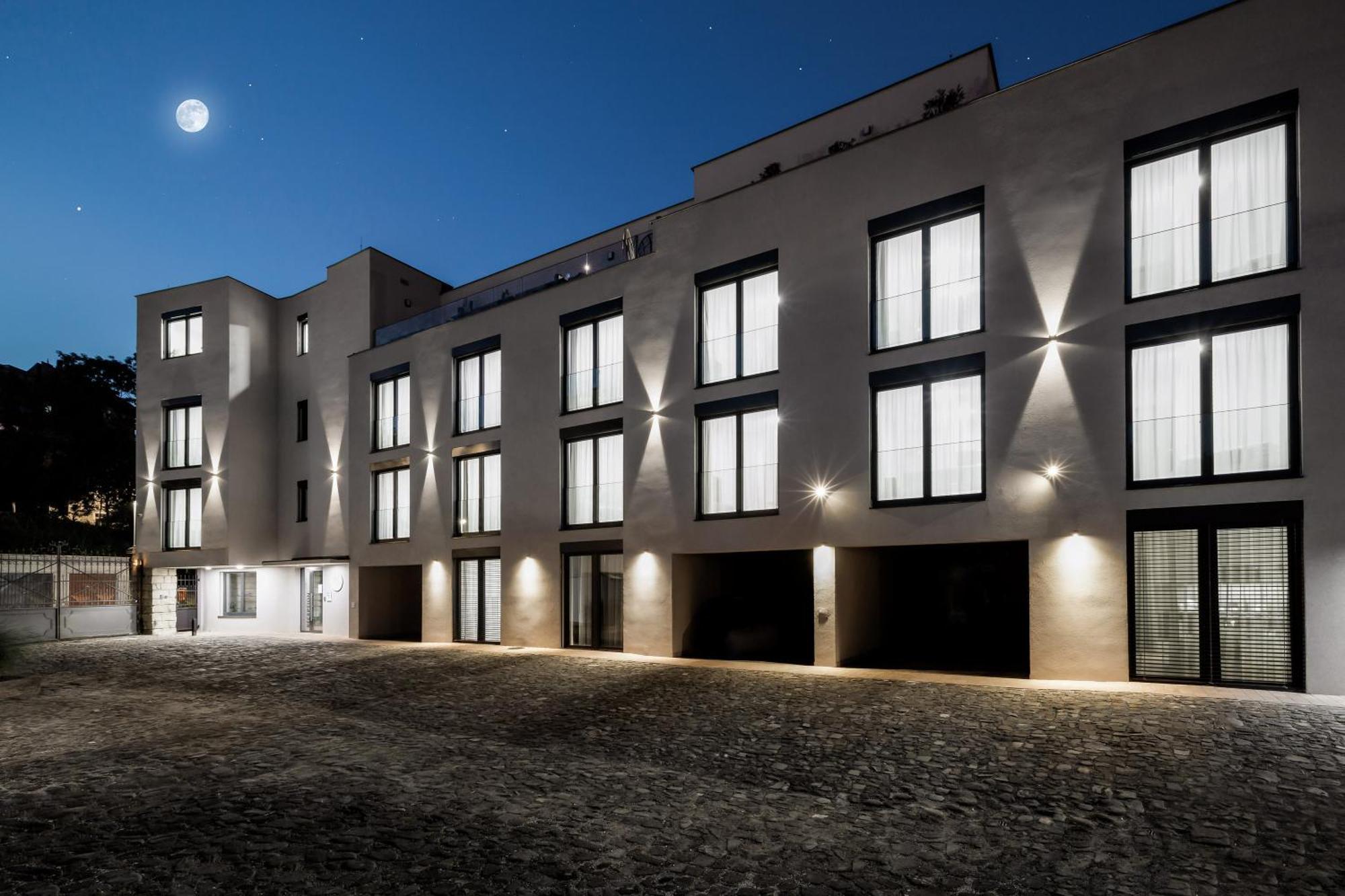Aparthotel Na Klenici Mlada Boleslav Luaran gambar